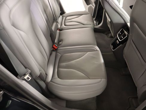 Used 2022 Lincoln Nautilus Reserve w/ Equipment Group 201A image 14