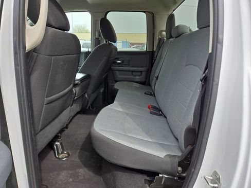 Used 2024 RAM 1500 Classic SLT AWD/4WD image 27