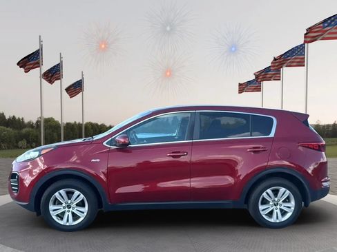 Used 2019 Kia Sportage LX AWD/4WD image 3