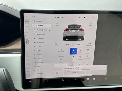 Used 2023 Tesla Model X image 20
