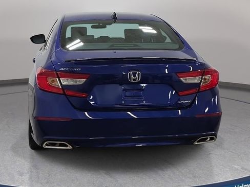 Used 2022 Honda Accord Sport image 7