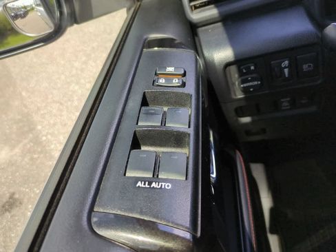 Used 2022 Toyota 4Runner TRD Off-Road AWD/4WD image 21