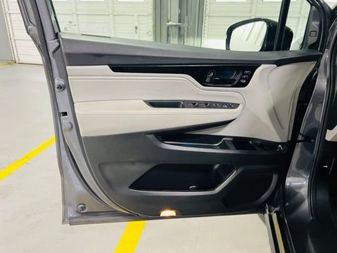 Used 2023 Honda Odyssey Elite image 28