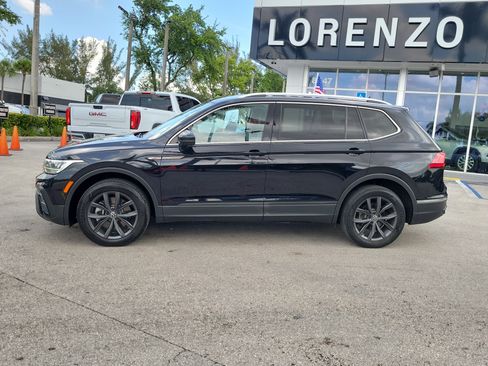 Used 2022 Volkswagen Tiguan SE FWD image 7