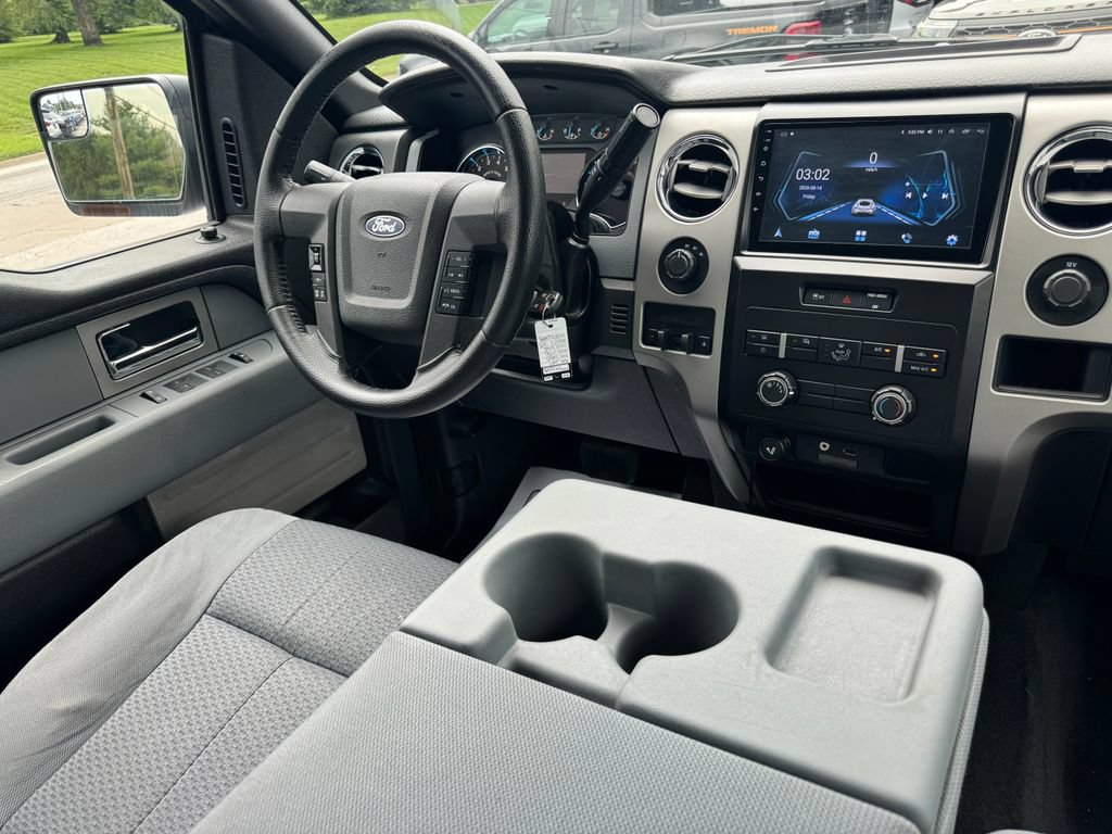 Used 2011 Ford F150 XLT w/ XLT Chrome Pkg AWD/4WD image 26