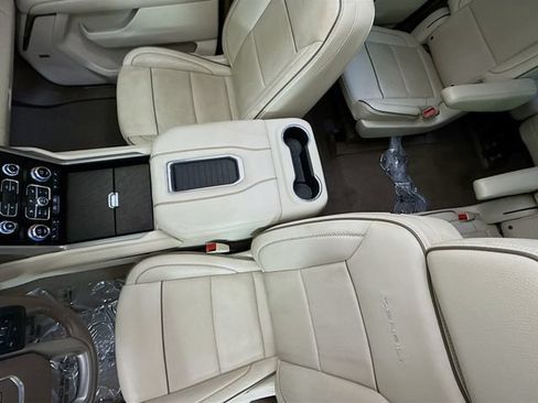 Used 2022 GMC Yukon Denali AWD/4WD image 24