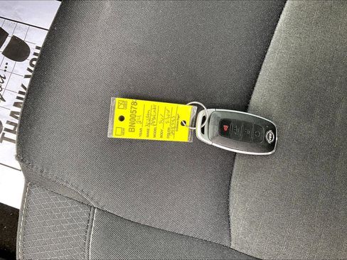 Certified 2024 Nissan Pathfinder SV image 11