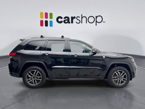 Used 2019 Jeep Grand Cherokee Trailhawk AWD/4WD image 6