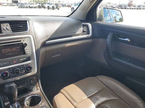 Used 2014 GMC Acadia SLT image 11