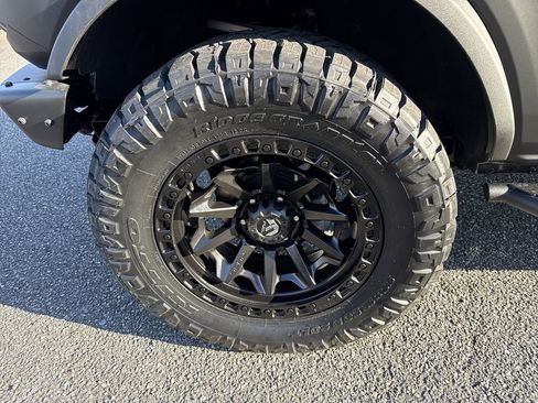 New 2025 Ford Bronco Badlands AWD/4WD image 11