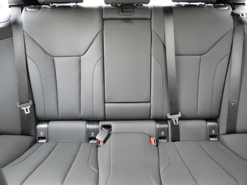 Used 2025 BMW 430i xDrive w/ Premium Package image 13