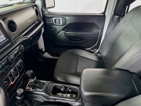 Used 2022 Jeep Wrangler Unlimited Sport AWD/4WD image 23
