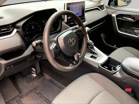 Used 2023 Toyota RAV4 XLE w/ Convenience Package AWD/4WD image 18