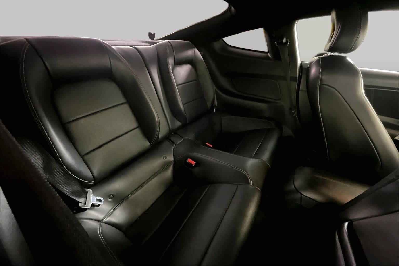 Used 2015 Ford Mustang Premium RWD image 18