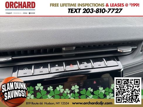 Used 2024 Jeep Grand Cherokee L Laredo image 32