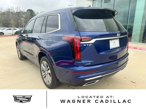 Used 2024 Cadillac XT6 Premium Luxury w/ Technology Package image 3