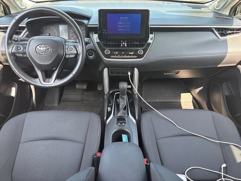 Used 2023 Toyota Corolla Cross LE w/ Moonroof Package AWD/4WD image 19