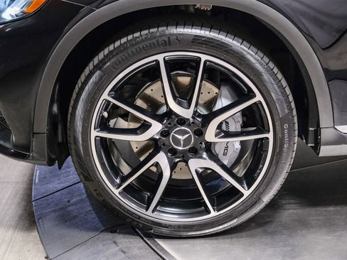 Certified 2019 Mercedes-Benz GLC 43 AMG 4MATIC image 10