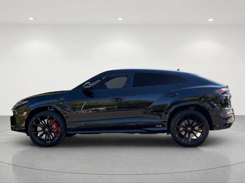 Used 2024 Lamborghini Urus S AWD/4WD image 2