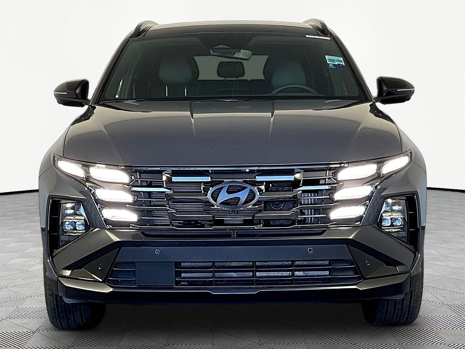 New 2026 Hyundai Tucson Limited AWD/4WD image 2