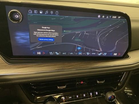 New 2026 Chevrolet Tahoe Premier w/ Sun And Tow Package AWD/4WD image 15