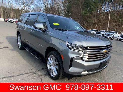 Certified 2023 Chevrolet Suburban High Country image 2