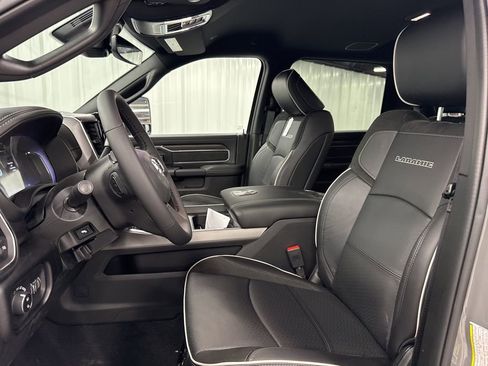 New 2026 RAM 2500 Laramie w/ Night Edition AWD/4WD image 15