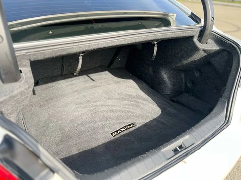 Used 2016 Nissan Maxima SR image 21