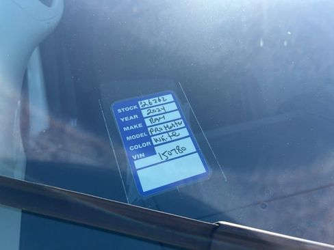 Used 2024 RAM ProMaster 2500 w/ Convenience Group FWD image 24