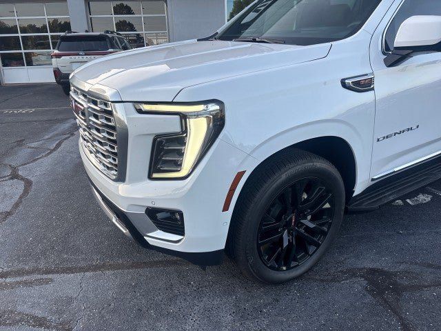 New 2026 GMC Yukon Denali AWD/4WD image 8