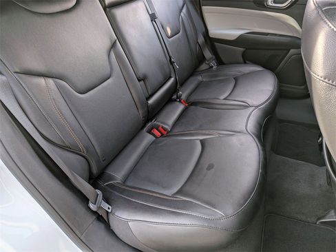 Certified 2023 Jeep Compass Limited image 20