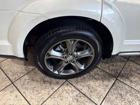 Used 2017 Dodge Journey Crossroad w/ Popular Equipment Group image 15
