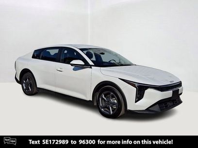 Certified 2025 Kia K4 LXS