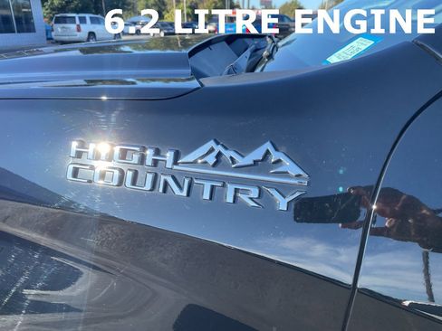 Used 2020 Chevrolet Silverado 1500 High Country image 4