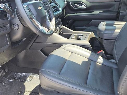 Used 2023 Chevrolet Tahoe LT w/ Luxury Package image 21