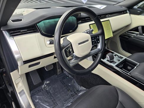 Used 2023 Land Rover Range Rover SE AWD/4WD image 18