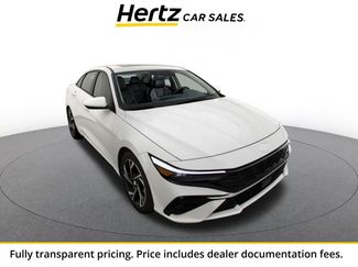 Used 2025 Hyundai Elantra SEL FWD video 1