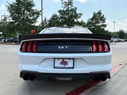 Used 2021 Ford Mustang GT Premium w/ GT Performance Package RWD image 7