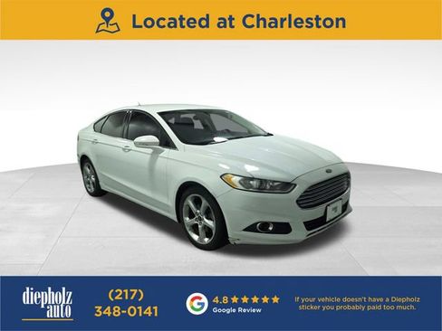 Used 2016 Ford Fusion SE FWD image 1