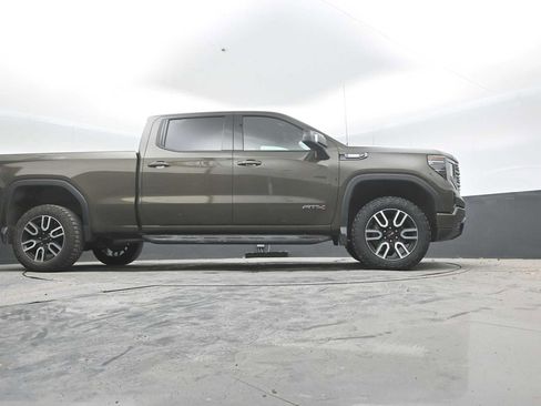 Used 2023 GMC Sierra 1500 AT4 w/ AT4 Premium Package AWD/4WD image 45