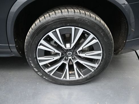 Used 2021 Volvo XC90 T8 Inscription Expression w/ Protection Package Premier image 9