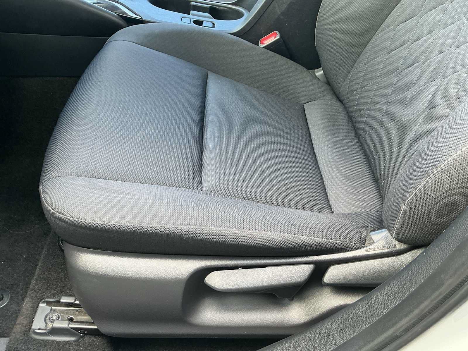 Used 2024 Toyota Corolla LE FWD image 13