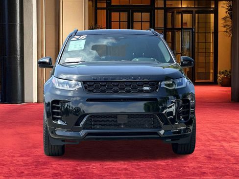 Certified 2025 Land Rover Discovery Sport Dynamic SE AWD/4WD image 6