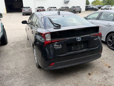 Used 2019 Toyota Prius LE FWD image 8