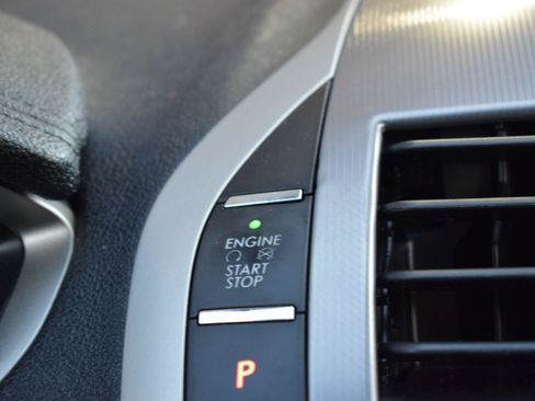 Used 2020 Lincoln MKZ AWD w/ Convenience Package image 24