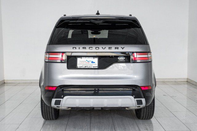 Used 2020 Land Rover Discovery Landmark AWD/4WD image 7