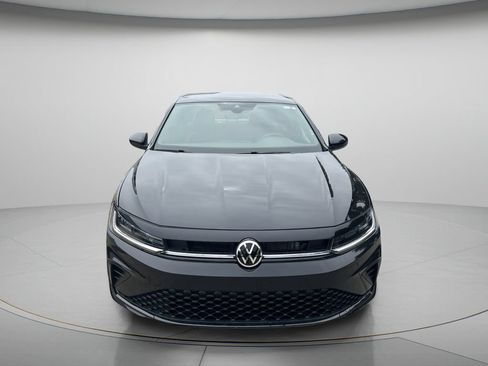 Used 2025 Volkswagen Jetta Sport FWD image 2