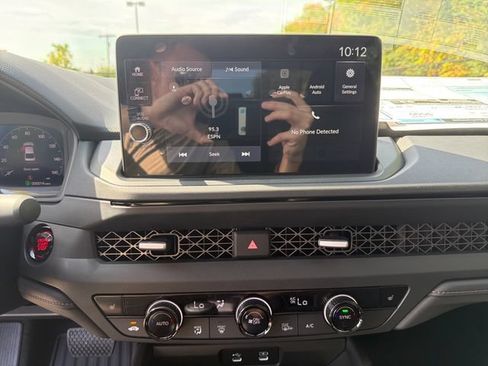 New 2026 Honda Accord SE image 21