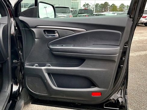 Used 2022 Honda Pilot Sport image 27