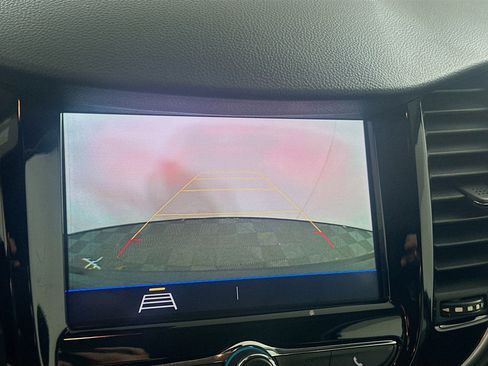 Used 2020 Chevrolet Trax LS image 23